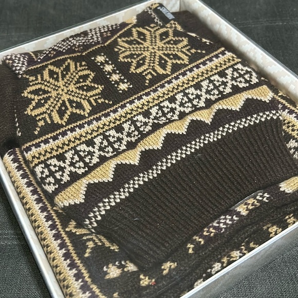 MUK LUKS Reversible Scarf, Hat & 3-in-1 Glove Set - Picture 1 of 2